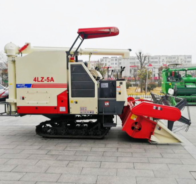 4LZ-5 Rice Combine Harvester